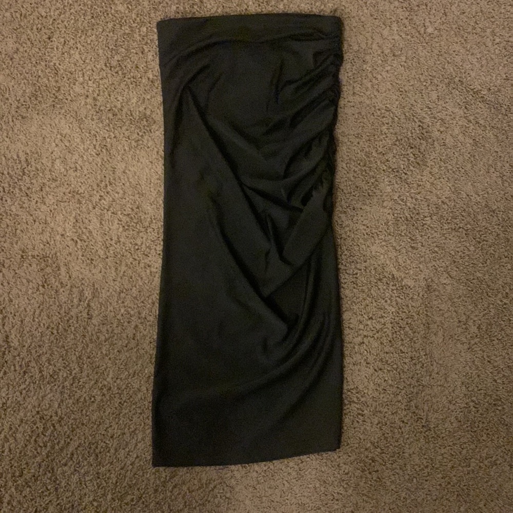 Side slit skirt